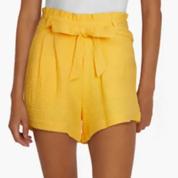 WILDFOX Tie Waist Cotton Gauze Paperbag Shorts- Honeycomb/ Size Medium - Picture 3 of 8